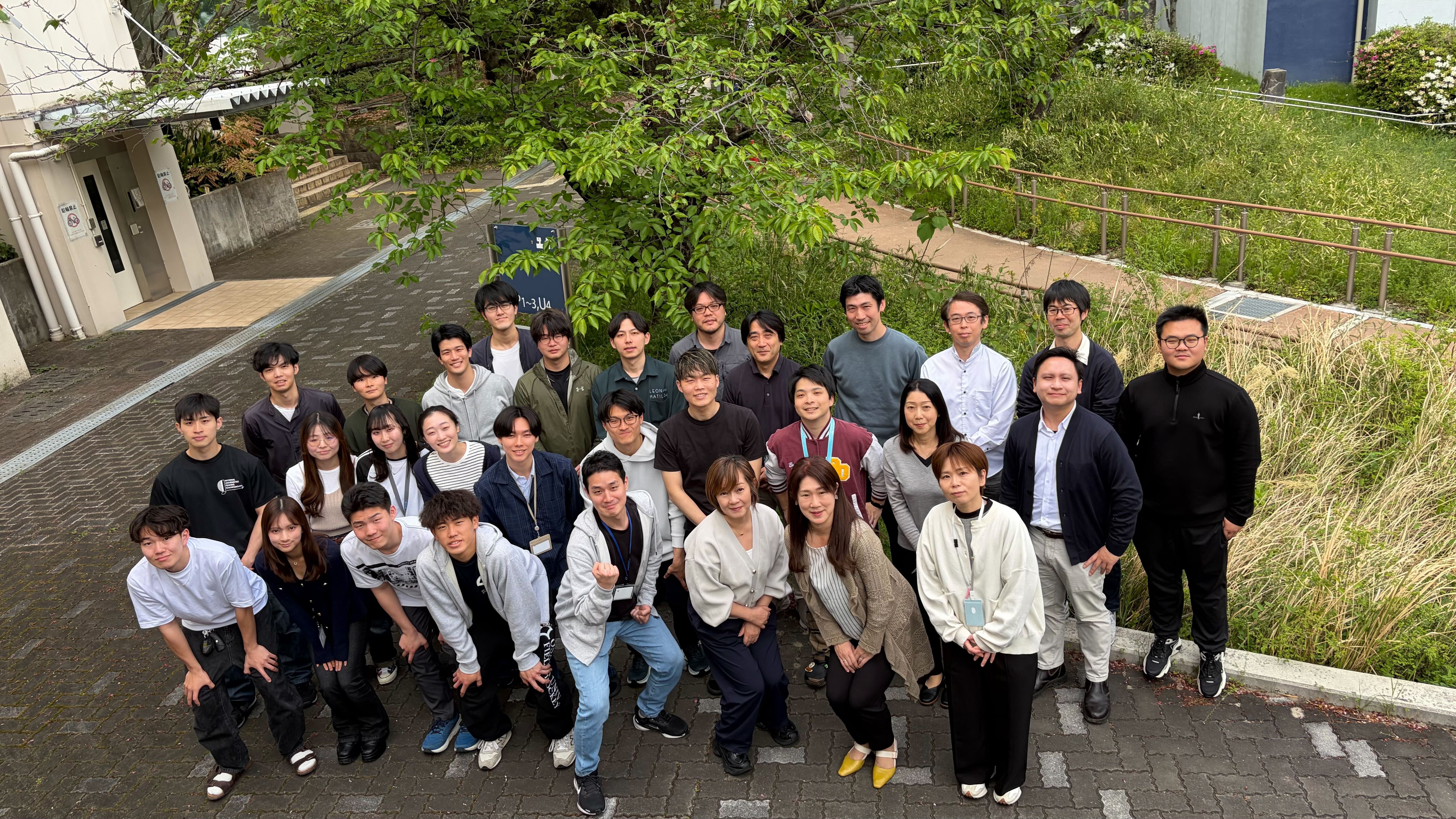 Groupphoto25.jpg
